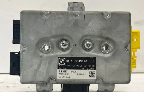 BMW 5 E60 E61 Door control unit/module 61356945146 75789012 2782B7