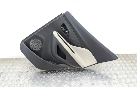 Opel Mokka X Rear door card panel trim