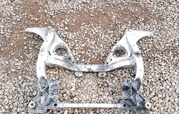 BMW M5 Front subframe 2283903