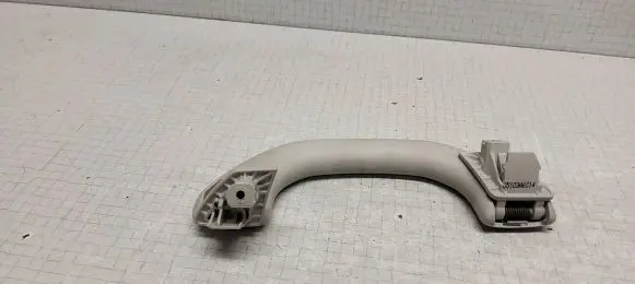 Volkswagen PASSAT B6 Front interior roof grab handle 1K0857607H