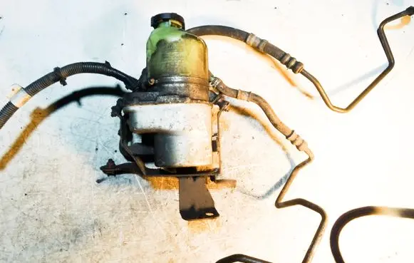 Opel Astra H Power steering pump 104008500309400