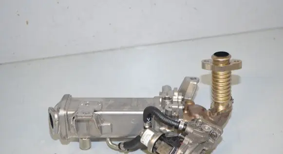 BMW X1 F48 F49 EGR valve cooler 5A7A498 11715A7A498