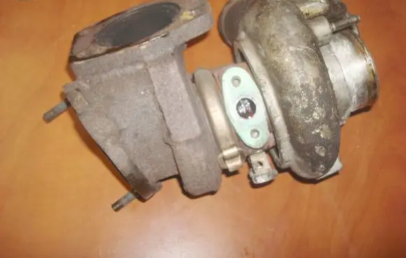 Volvo S60 Turbo 8658096 TD04L12T 4937706102