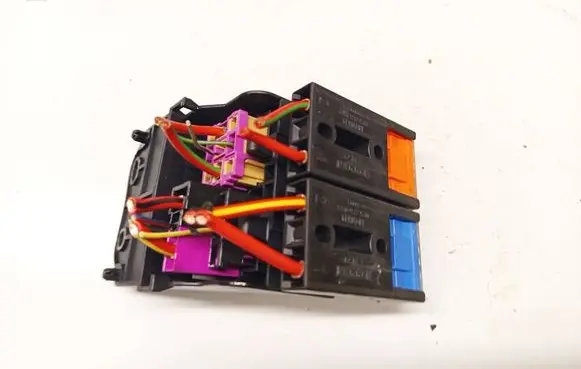 Audi A6 S6 C6 4F Fuse box set 4F1937503