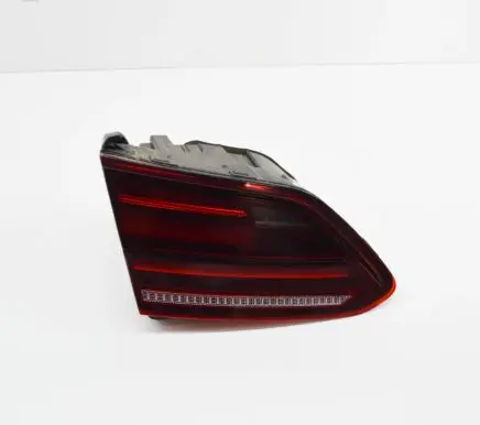Volkswagen Arteon Tailgate rear/tail lights 3G8945307P 81730104