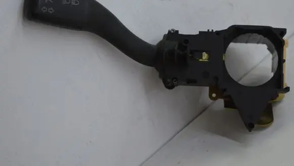 Audi A6 S6 C6 4F Indicator stalk 4E0953513A