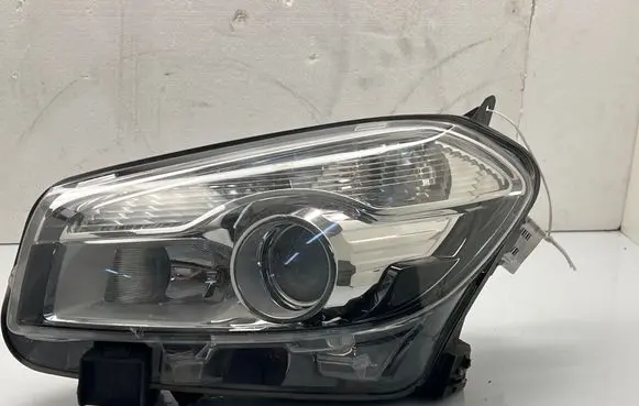 Nissan Qashqai Headlight/headlamp 26060BR60A 0103352512024017