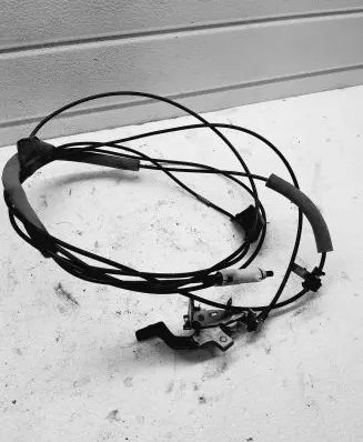 Toyota Avensis Verso Fuel cap flap release cable 