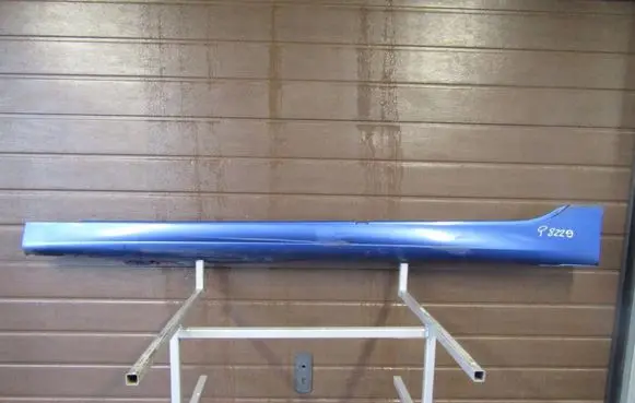 BMW 2 F46 Front sill (body part) 