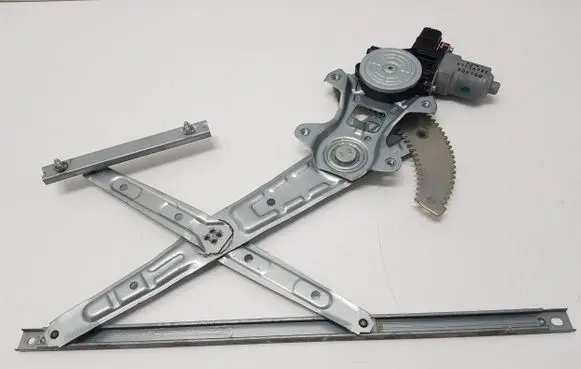 Mitsubishi Space Star Front door window regulator with motor 5713A382