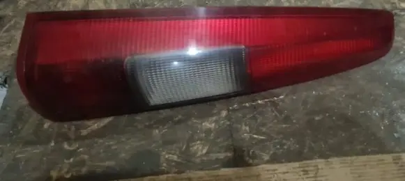 Volvo S70 V70 V70 XC Rear/tail lights 9169472
