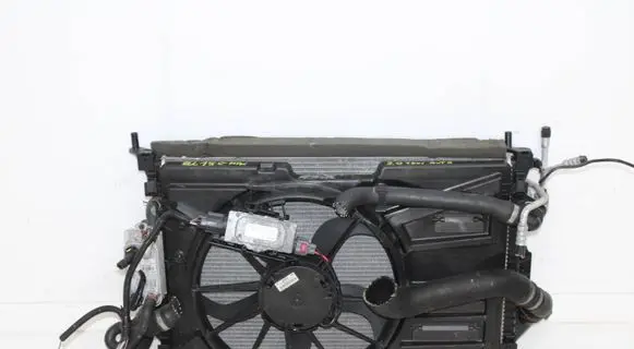Ford C-MAX II Radiator set 