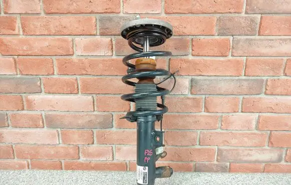 BMW X4 F26 Front shock absorber with coil spring 6797028 6787144