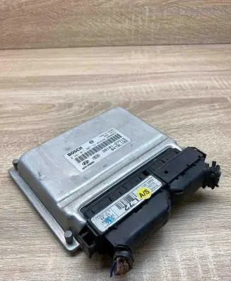 Suzuki Grand Vitara I Engine control unit/module ECU 3910127715 0281011807 WithPlug