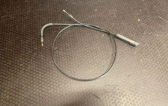 Mercedes-Benz C W204 Engine bonnet/hood lock release cable A2048800059