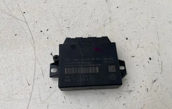 Volkswagen Tiguan Parking PDC control unit/module 1T0919475C