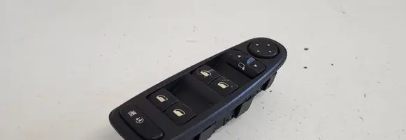 Citroen C4 I Picasso Electric window control switch 96639382ZD 120607 005650416