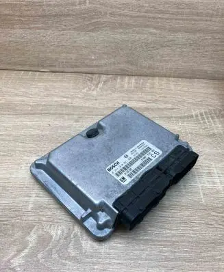 Opel Zafira A Engine control unit/module ECU 09133269 0281010021