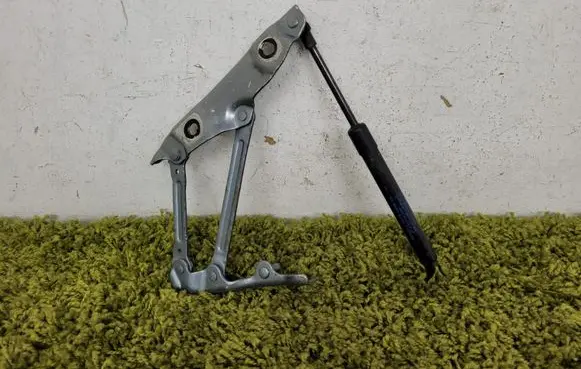 Infiniti Q50 Tailgate/trunk/boot hinge 84430-4ga0a