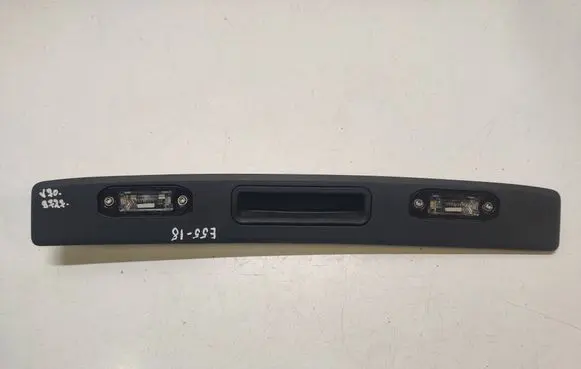 Volvo V70 Tailgate/trunk/boot exterior handle 31301163