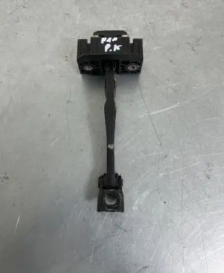 BMW 5 F10 F11 Front door check strap stopper 7182005