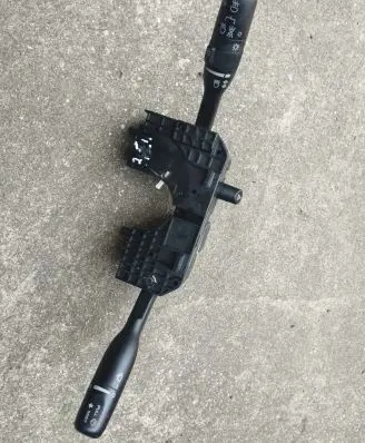 Chrysler Sebring (ST-22 - JR) Wiper turn signal indicator stalk/switch