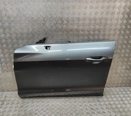 Audi E-tron GT Front door 4J3831051B
