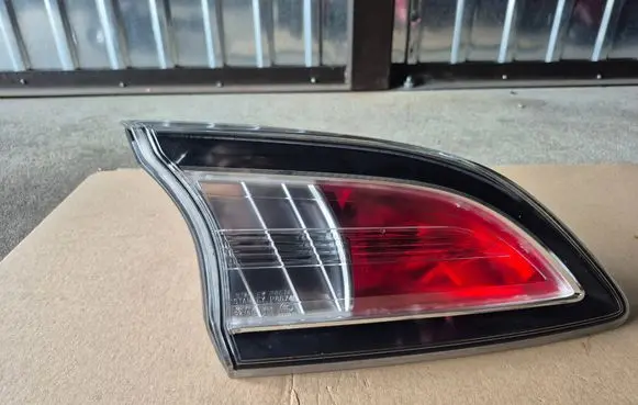Mazda 3 II Tailgate rear/tail lights BBN7513G0