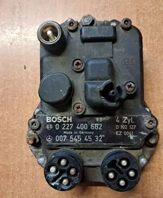 Mercedes-Benz E W124 Combustion control unit/module 0075454532