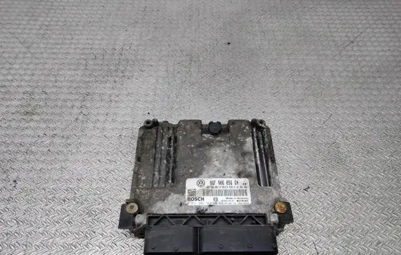 Volkswagen PASSAT B6 Engine control unit/module 06F906056GN 0261S02344