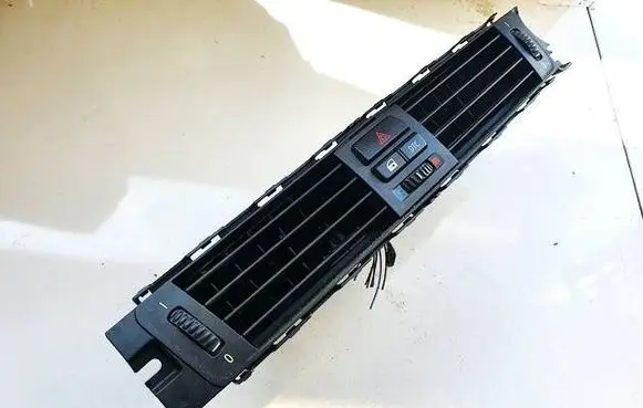 BMW 3 E90 E91 Dash center air vent grill 6422912330201 14482110