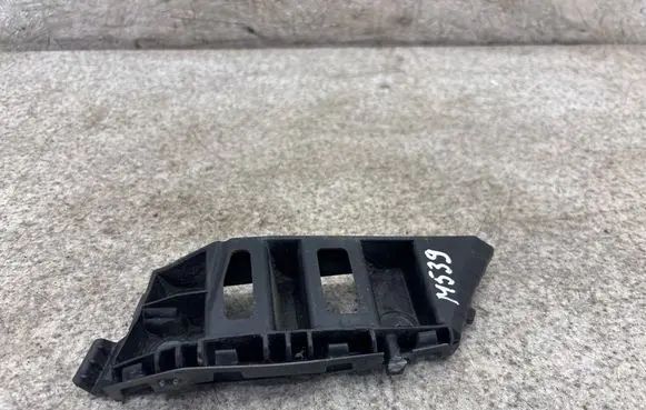 Volkswagen Tiguan Front bumper mounting bracket 5N0807183