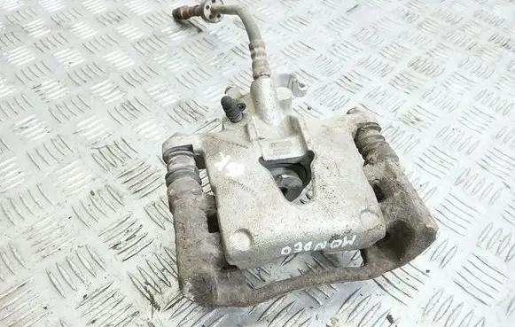 Ford Mondeo Mk III Rear brake caliper