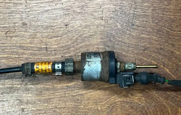 Mercedes-Benz Sprinter W901 W902 W903 W904 Webasto auxiliary heater fuel pump 2017564512 A0018355864