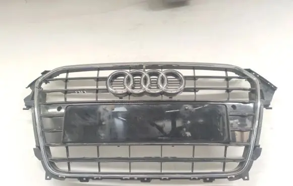 Audi A4 S4 B8 8K Front bumper upper radiator grill 8K0853651E 8K0853651F