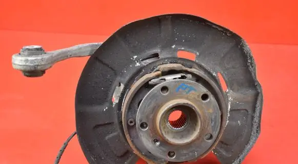 BMW X5 E70 Front wheel hub spindle knuckle 6770984