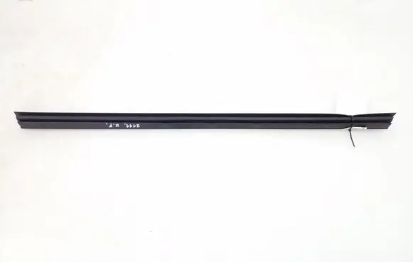 Mercedes-Benz C W203 Front door trim bar A2037251465
