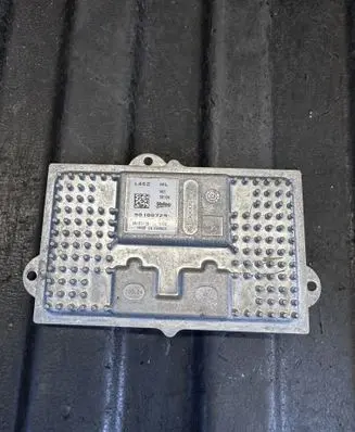 Land Rover Discovery 5 LED ballast control module 90108729 S0104 1112