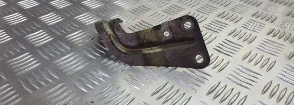 Ford Mondeo Mk III Other engine bay part 1S7Q6M018AC
