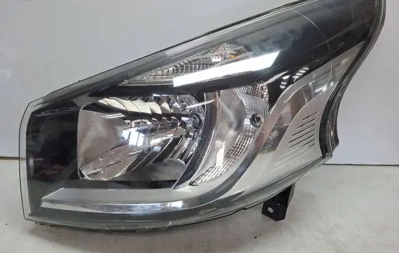 Renault Trafic III (X82) Headlight/headlamp S27612784 260608912R