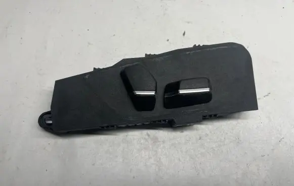 BMW 5 GT F07 Seat control switch 9163257
