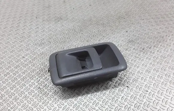 Toyota Hilux (N80, N90, N100, N110) Rear door interior handle