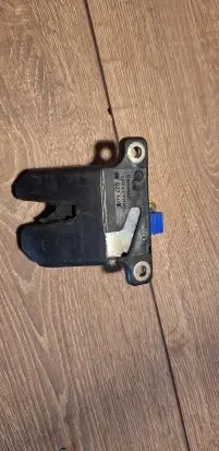 Audi A6 S6 C5 4B Tailgate/trunk/boot lock/catch/latch 4b5827505