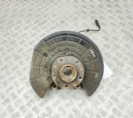 Maserati Levante Rear wheel hub 670108077