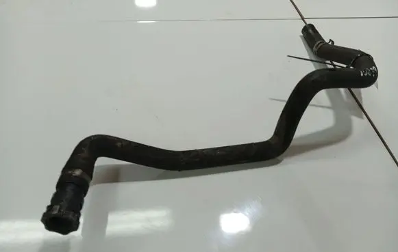Ford Focus Engine coolant pipe/hose