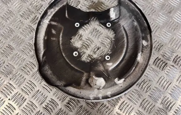 Volvo XC60 Rear brake disc plate dust cover 32217286
