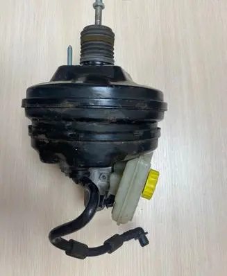 Audi A6 S6 C6 4F Brake booster 4F0612105