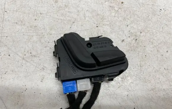 Mercedes-Benz C W204 Seat control switch A2048708910