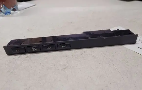BMW X5 E53 Parking (PDC) sensor switch 61318373734
