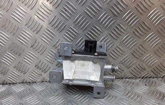 Jaguar F-Pace Coolant heater control valve JPLA10C780AA